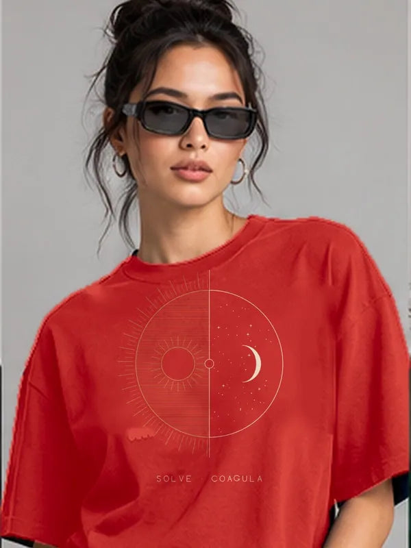 Model wearing the Oztra Duality tee in red